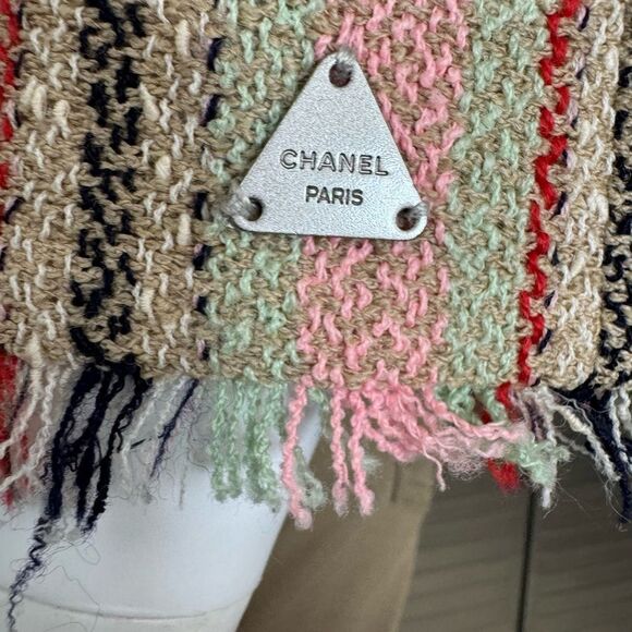 Chanel Wool Tweed Fringe Striped Jacket 36 FR - Picture 8 of 13